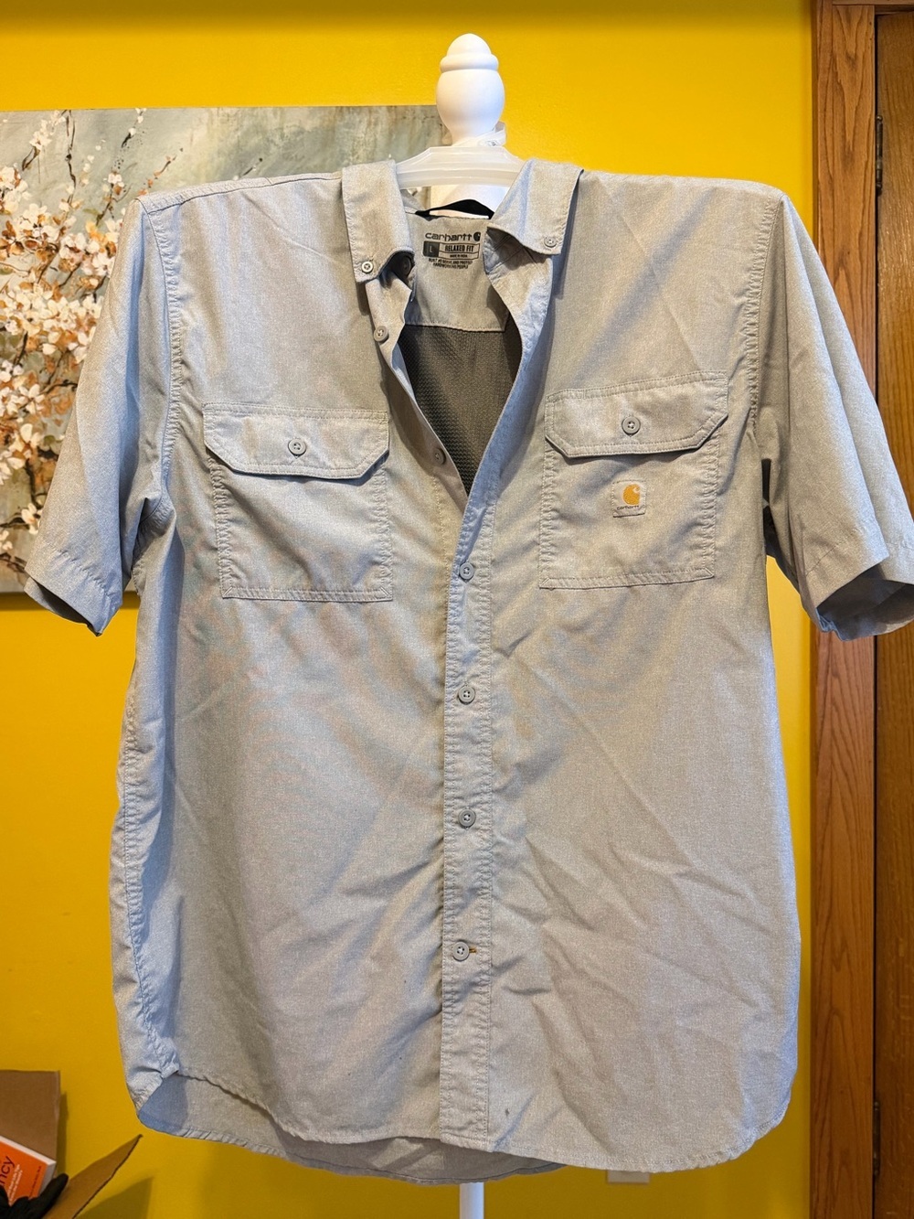 Carhartt Men’s Short-Sleeve Button-Down Shirt in Light Gray